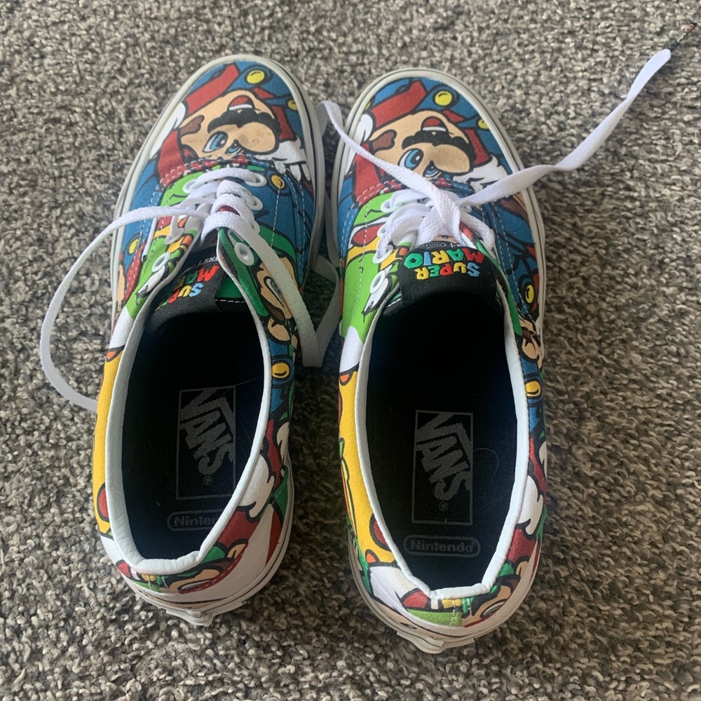 Exclusive Super Mario Vans, worn once - Picture 2 of 4